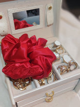 Load image into Gallery viewer, XL 100% Mulberry Silk Scrunchie