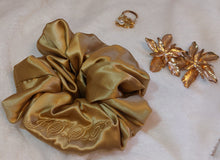Load image into Gallery viewer, XL 100% Mulberry Silk Scrunchie